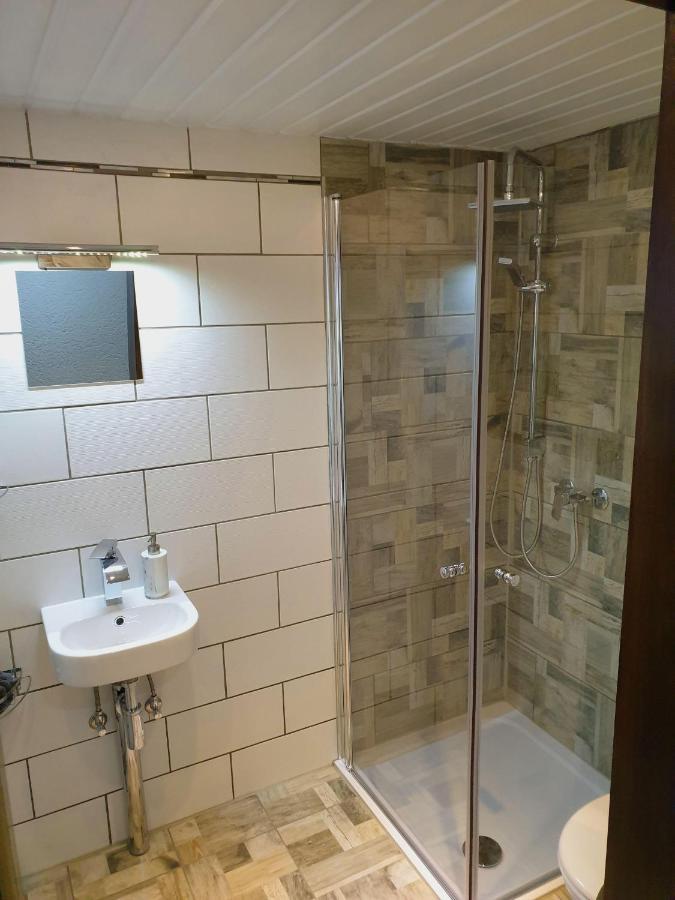 Saechsische-Schweiz-Ferienhaus-Wohnung-2-Mit-Hervorragendem-Panoramablick-Ueber-Das-Elbtal كونيجشتاين آن دير إلب المظهر الخارجي الصورة